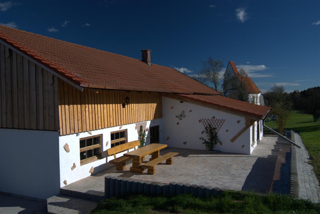 Bio Ferienhof Heiler Feldkirchen-Westerham Exterior foto